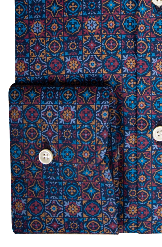 Regular fit men’s pure cotton shirt, with geometric colorful pattern