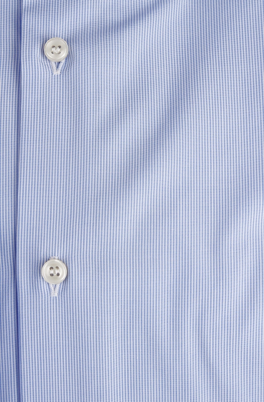 Camicia Ingram in cotone rigato, vestibilità regolare, collo semi-aperto