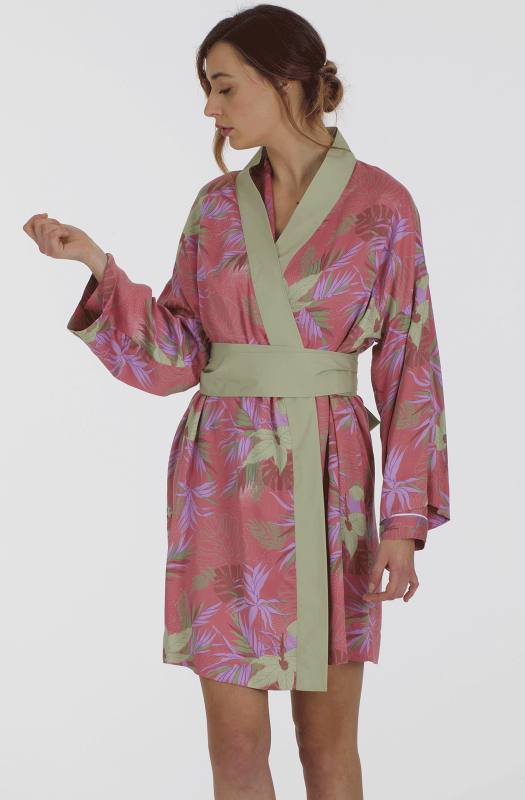 Naoko, printed woven kimono. Ingram Woman
