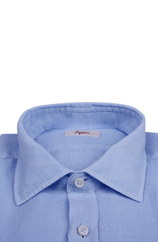 Slim fit linen shirt with half French collar, garment dyed fabric