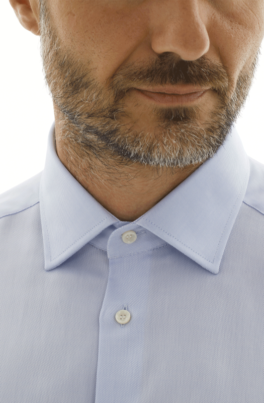 COTTONSTIR shirt in pure non-iron cotton. Armatured. Available white and light blue. Ingram Man