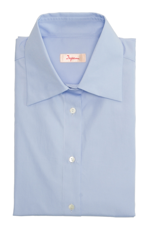 MARTA shirt, oversized fit and slightly cropped length, pure cotton