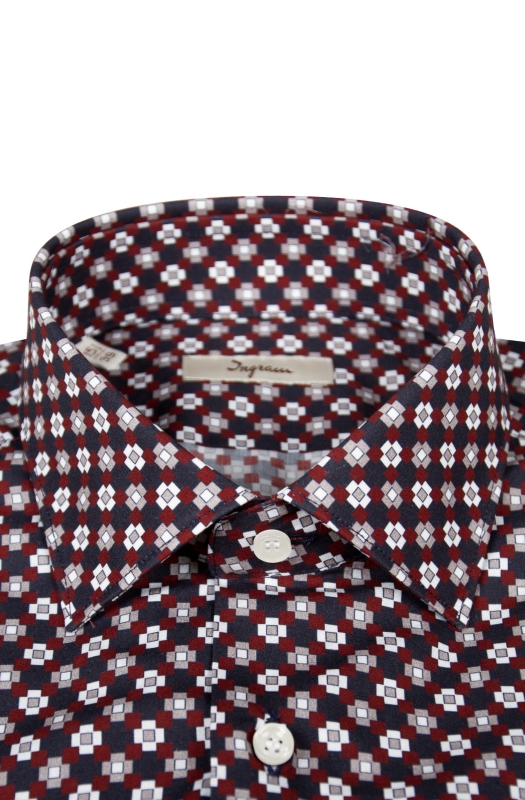 Slim fit men’s shirt with geometric pattern