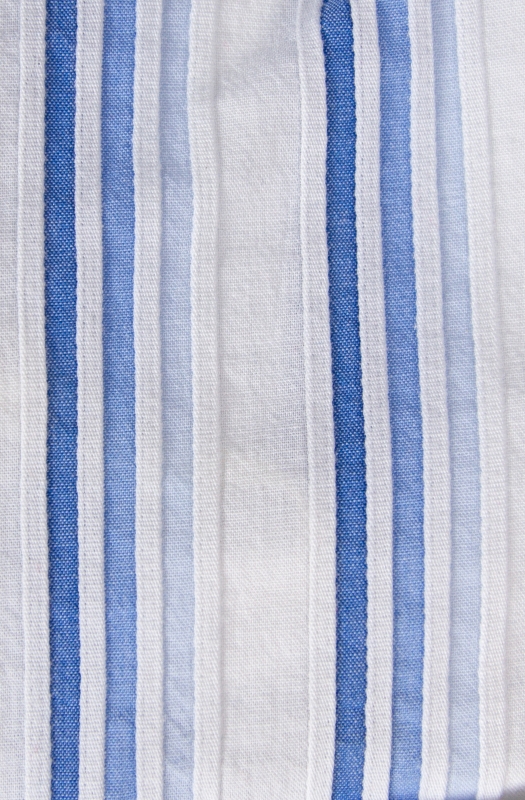 Men’s Slim shirt in pure vertically striped cotton