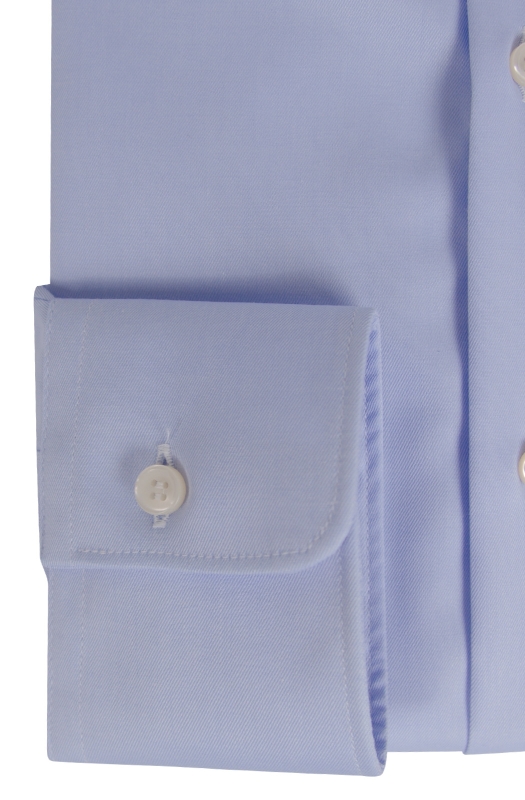 Camicia uomo slim COTTONSTIR in puro cotone twill no-stiro con taschino. Disponibile in bianco e azzurro