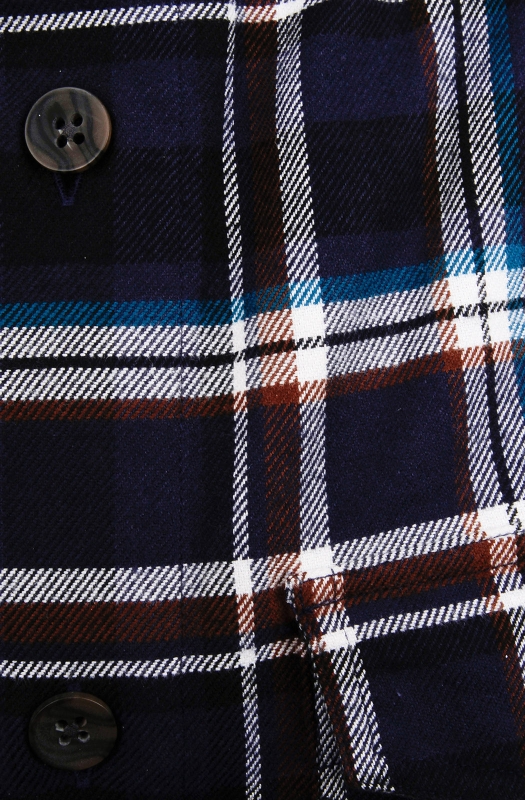 Overshirt in warm double twisted cotton flannel.